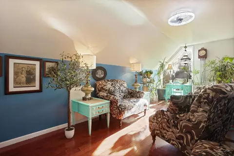 Living - 2122 Heather, Gladwin, MI 48624 photo 5 of 7