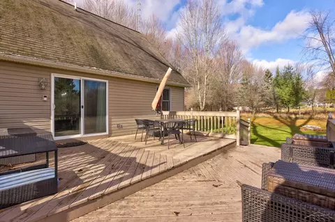 Exterior - 2122 Heather, Gladwin, MI 48624 photo 8 of 12