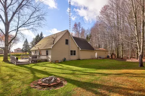 Exterior - 2122 Heather, Gladwin, MI 48624 photo 3 of 12