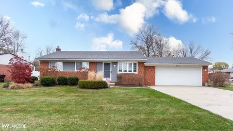 8712 Royce, Sterling Heights, MI 48313
