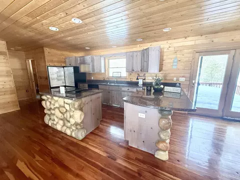 8228 23rd, Rapid River, MI 49878 photo 4