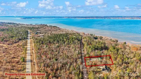 8228 23rd, Rapid River, MI 49878 photo 8