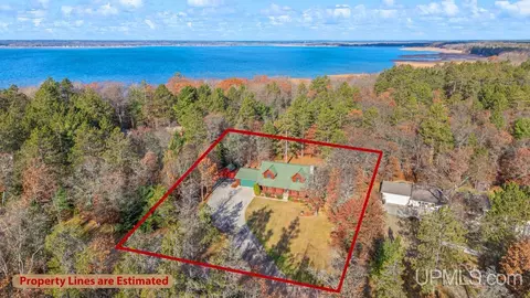 8228 23rd, Rapid River, MI 49878 photo 10
