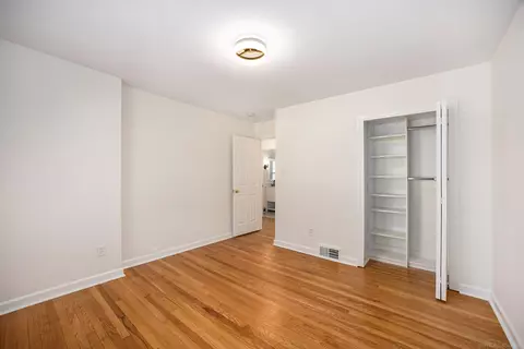 Bedroom - 2368 Allard, Grosse Pointe Woods, MI 48236 photo 1 of 4
