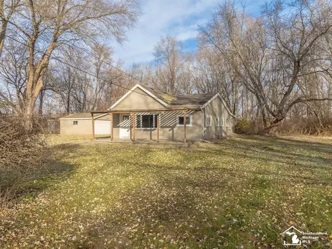 155 Virginia, Carleton, MI 48117