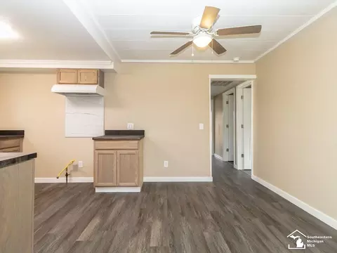 Entry Way - 155 Virginia, Carleton, MI 48117 photo 2 of 3