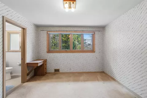 Bedroom - 801 Park, Grosse Pointe Park, MI 48230 photo 5 of 6