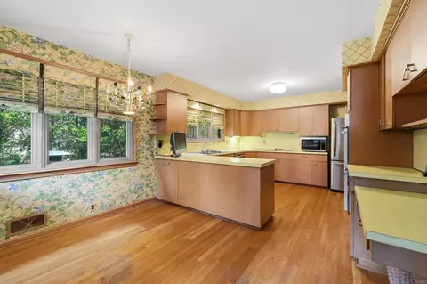 Kitchen - 801 Park, Grosse Pointe Park, MI 48230 photo 1 of 4