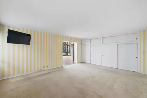 Bedroom - 801 Park, Grosse Pointe Park, MI 48230 photo 1 of 6