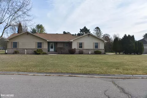 3405 Hemlock, East China, MI 48054