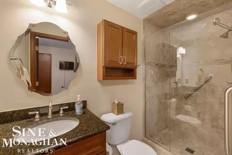 809 Fairford, Grosse Pointe Woods, MI 48236 photo 26