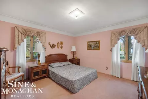 809 Fairford, Grosse Pointe Woods, MI 48236 photo 21