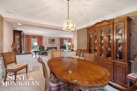 809 Fairford, Grosse Pointe Woods, MI 48236 photo 9