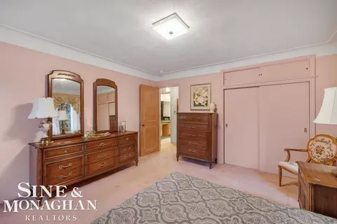 809 Fairford, Grosse Pointe Woods, MI 48236 photo 22