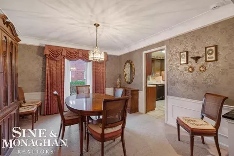 809 Fairford, Grosse Pointe Woods, MI 48236 photo 8