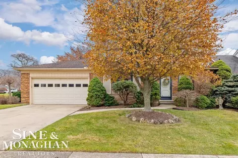 809 Fairford, Grosse Pointe Woods, MI 48236 photo 51