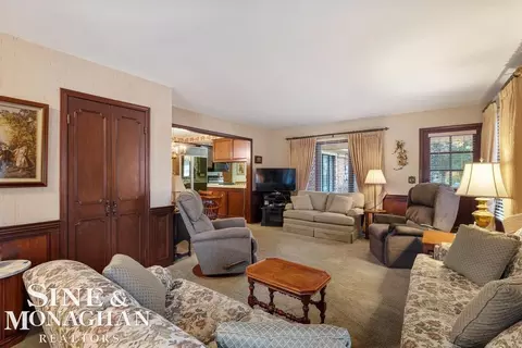 809 Fairford, Grosse Pointe Woods, MI 48236 photo 18