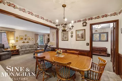 809 Fairford, Grosse Pointe Woods, MI 48236 photo 14