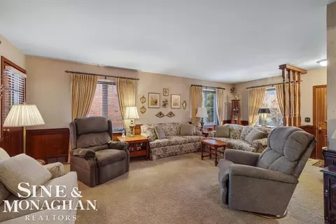 809 Fairford, Grosse Pointe Woods, MI 48236 photo 16