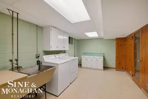 809 Fairford, Grosse Pointe Woods, MI 48236 photo 39
