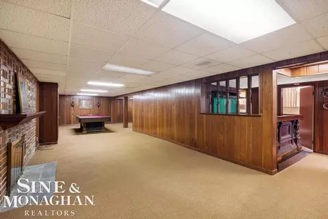 809 Fairford, Grosse Pointe Woods, MI 48236 photo 31