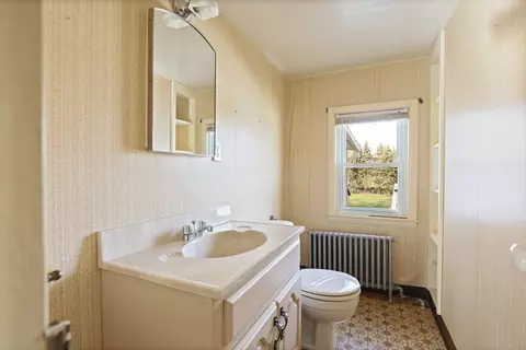 Bath - 12895 E Curtis, Frankenmuth, MI 48734 photo 2 of 2