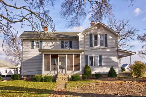 Exterior - 12895 E Curtis, Frankenmuth, MI 48734 photo 4 of 17