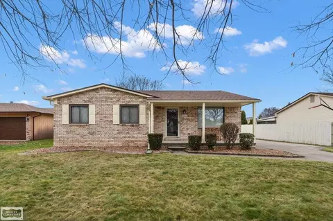 39719 Rita, Clinton Township, MI 48038