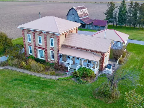 5821 Dixon, Vassar, MI 48768