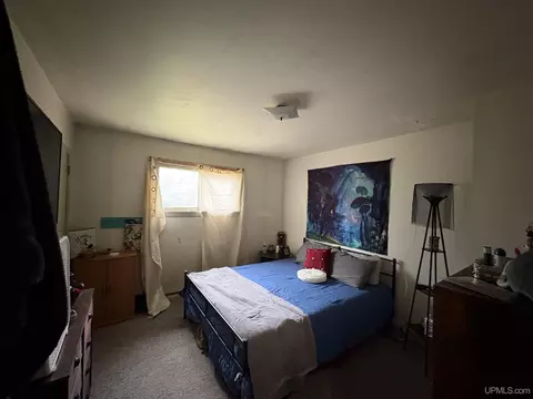 Bedroom - 36086 County Road 581, Ishpeming, MI 49849 photo 1 of 5