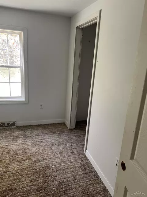 Bedroom - 3055 W Birch Run, Burt, MI 48417 photo 5 of 6