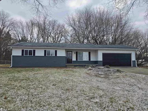 1043 Balmoral, Flint, MI 48532
