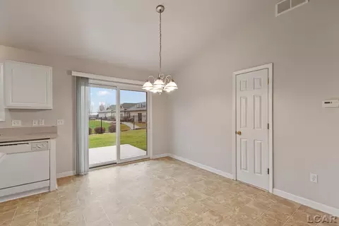 1404 Wind Dancer, Tecumseh, MI 49286 photo 9