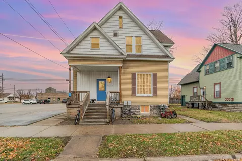 411 10th, Bay City, MI 48708