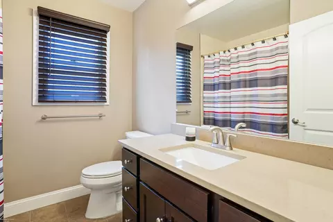 Bath - 16349 Haverhill, Macomb, MI 48044 photo 1 of 5