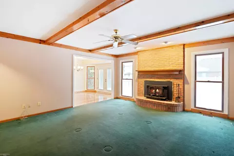 Living - 16349 Haverhill, Macomb, MI 48044 photo 1 of 5