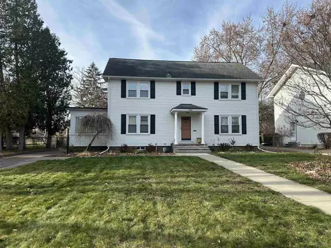203 Ardussi, Saginaw, MI 48602
