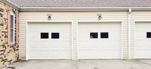 Exterior - 2091 Painted Post, Flushing, MI 48433 photo 4 of 6