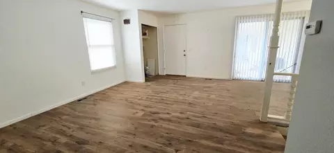 Living - 2091 Painted Post, Flushing, MI 48433 photo 2 of 3