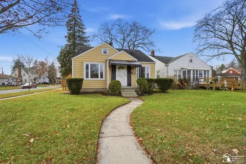 1703 S Custer, Monroe, MI 48161