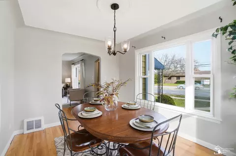 1703 S Custer, Monroe, MI 48161 photo 9