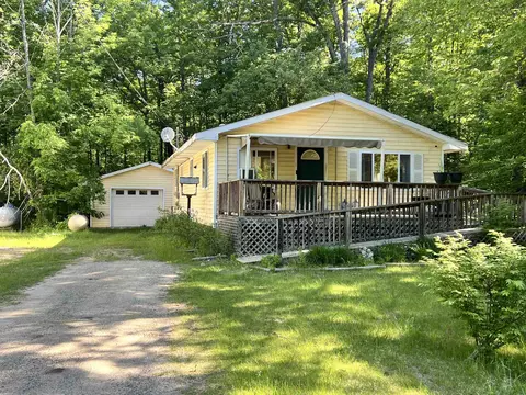 5154 Fairview, Harrison, MI 48625