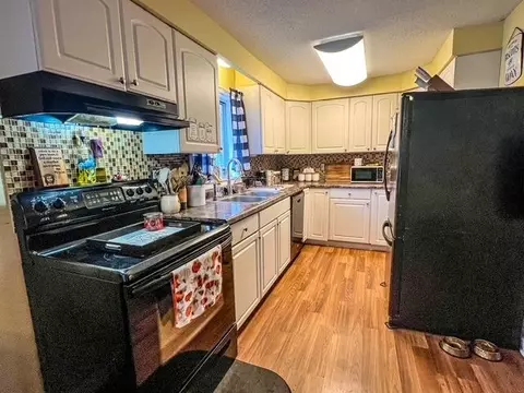 Kitchen - 5154 Fairview, Harrison, MI 48625 photo 2 of 4