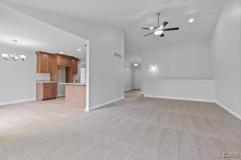Living - 2821 Eunice, Adrian, MI 49221 photo 4 of 5
