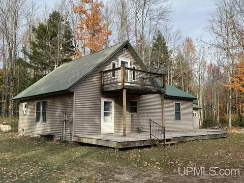 14043 Roland Lk, Skanee, MI 49962