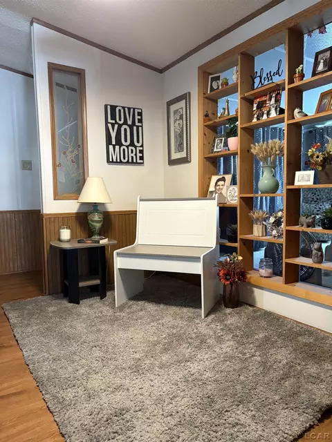 Entry Way - 2711 E Carleton, Adrian, MI 49221 photo 1 of 1