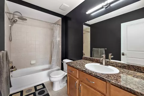 Bath - 45877 Dutton, Macomb, MI 48044 photo 1 of 5