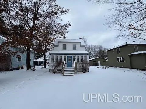 536 Cass, Kingsford, MI 49802