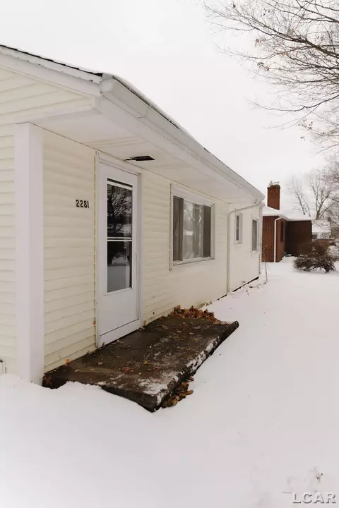 Exterior - 2281 Fairview, Adrian, MI 49221 photo 8 of 8