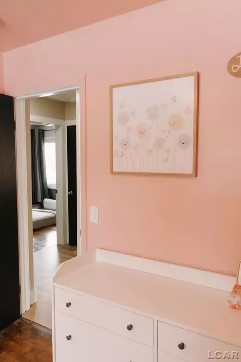 Entry Way - 2281 Fairview, Adrian, MI 49221 photo 3 of 10